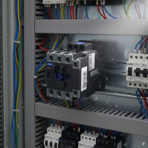 Contactor Tripolar 25a 220v Normal Abierto/cerrado Chint